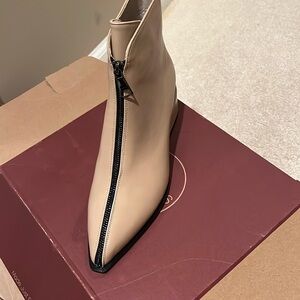 Torgies bootie